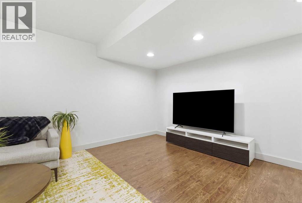 54 Wentworth Common Sw, Calgary, Alberta  T3H 5V3 - Photo 38 - A2297951