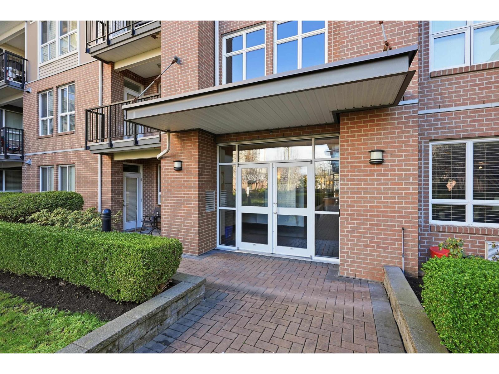 421 5430 201 STREET, Langley, British Columbia