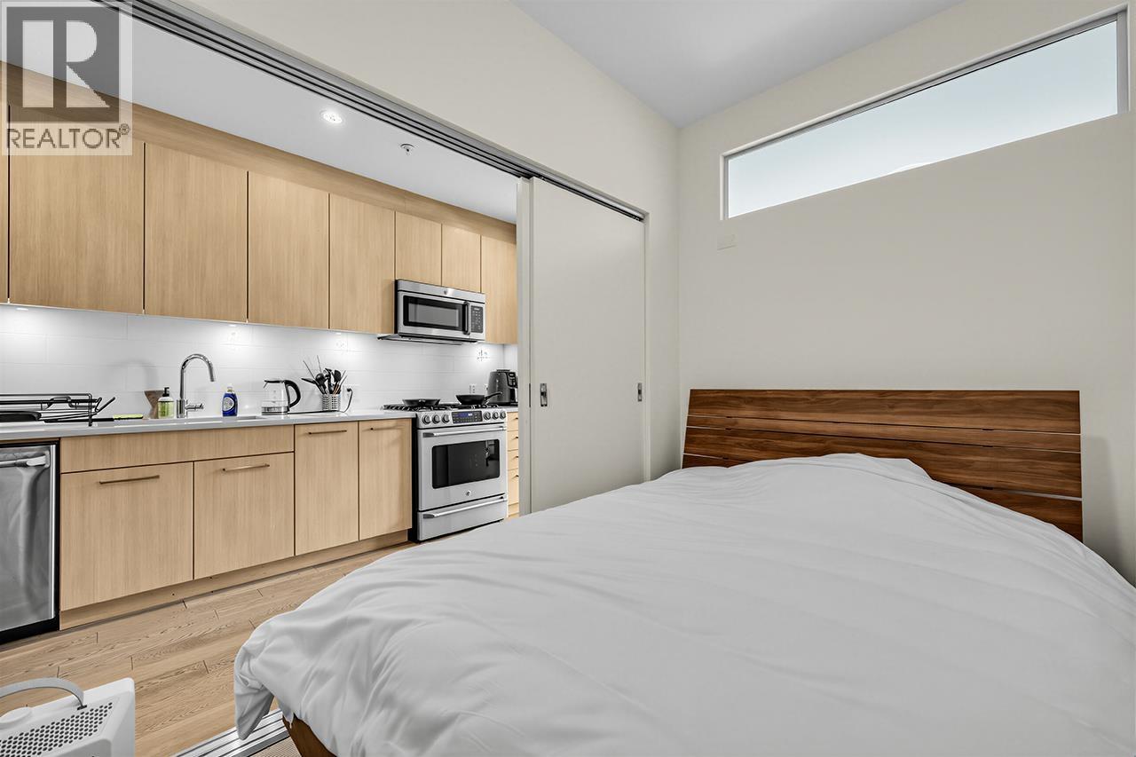 102 9080 University Crescent, Burnaby, British Columbia  V5A 0B7 - Photo 11 - R3115401