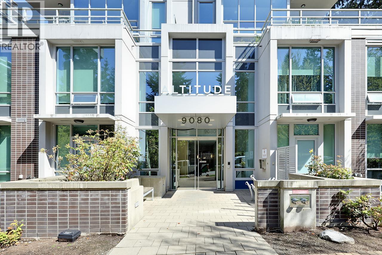 102 9080 University Crescent, Burnaby, British Columbia  V5A 0B7 - Photo 3 - R3115401