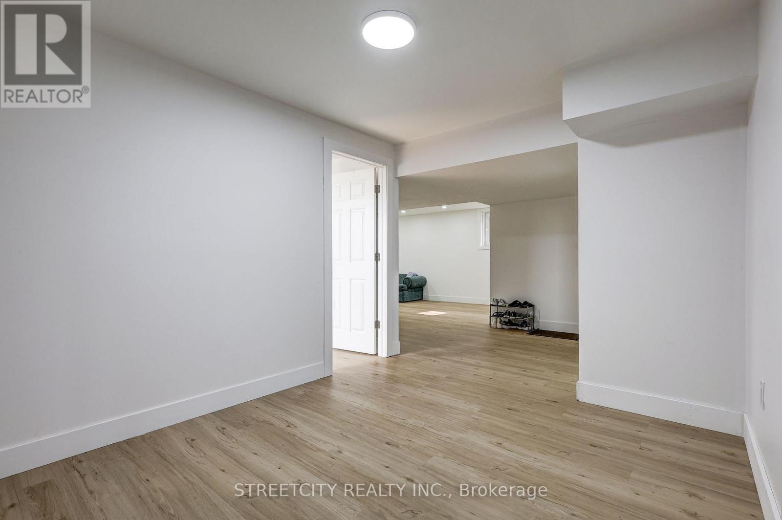 42 Alexander Circle, Strathroy-Caradoc, Ontario  N7G 0B5 - Photo 29 - X13055466