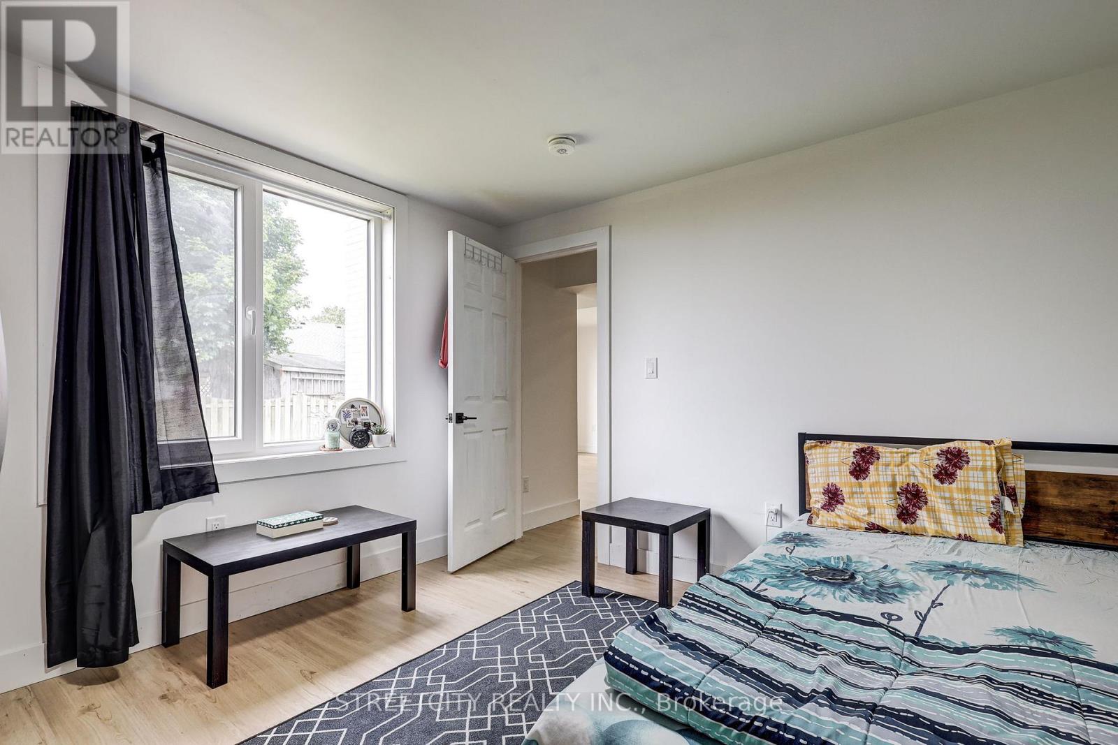 42 Alexander Circle, Strathroy-Caradoc, Ontario  N7G 0B5 - Photo 33 - X13055466