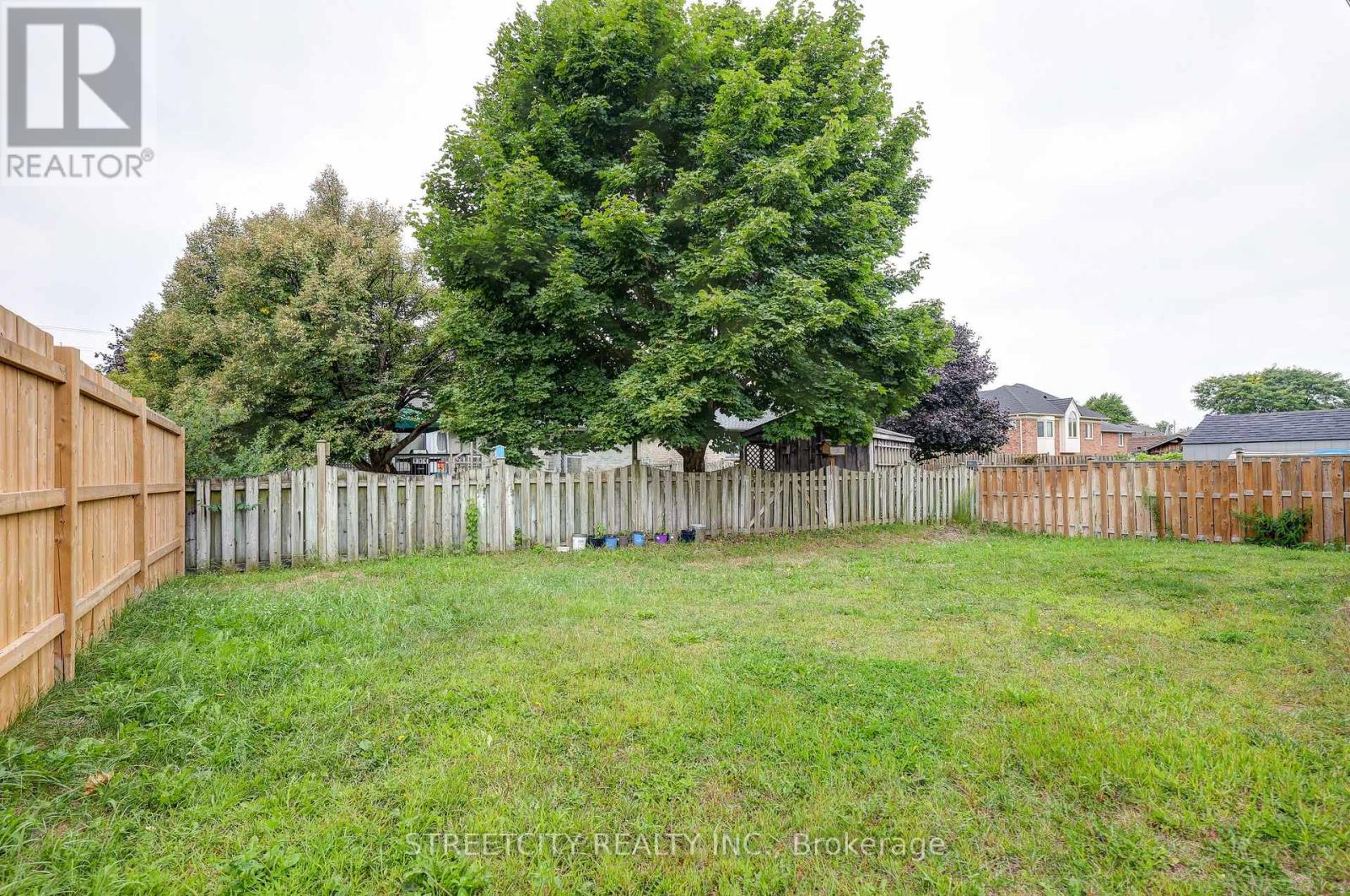 42 Alexander Circle, Strathroy-Caradoc, Ontario  N7G 0B5 - Photo 4 - X13055466