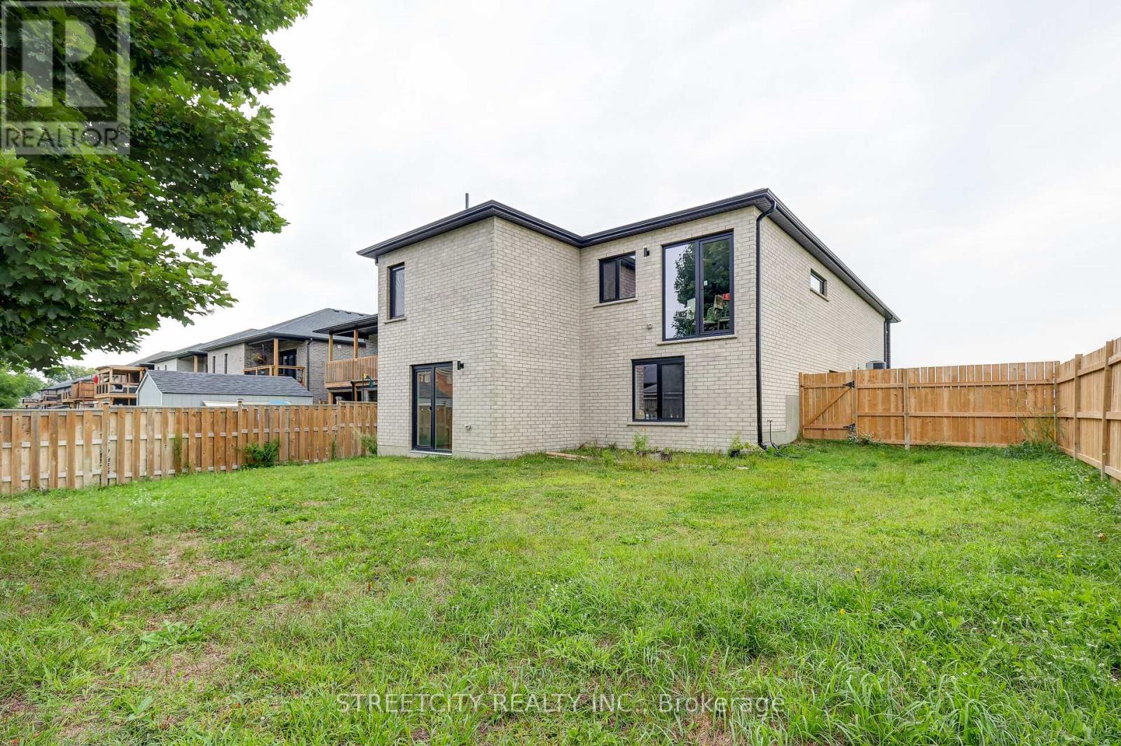 42 Alexander Circle, Strathroy-Caradoc, Ontario  N7G 0B5 - Photo 5 - X13055466