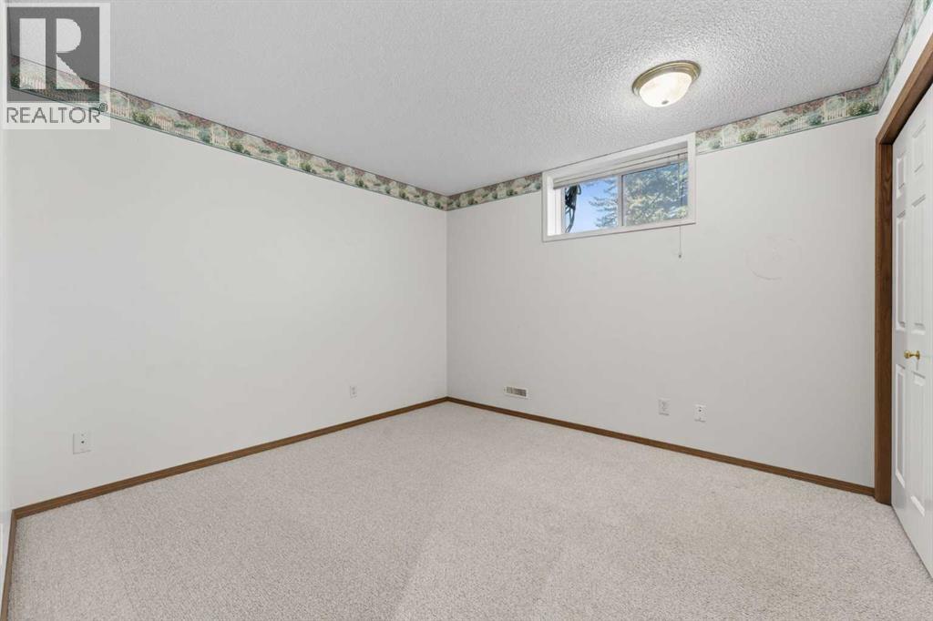 35 Douglasview Park SE, Calgary, Alberta  T2Z 2R9 - Photo 33 - A2304544