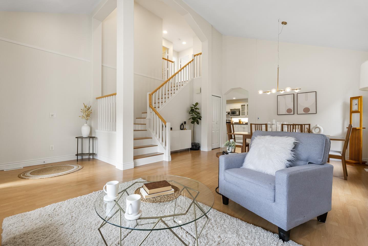 14733 75a Avenue, Surrey, British Columbia  V3S 8Y6 - Photo 3 - R3116926