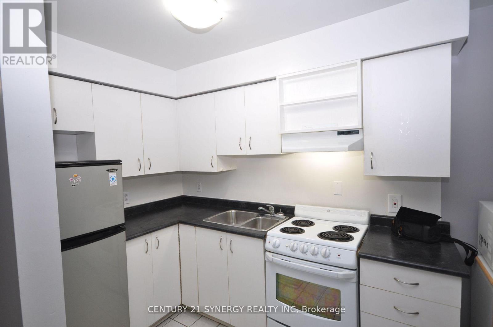 2 - 450 Maclaren Street, Ottawa, Ontario  K1R 5K6 - Photo 4 - X13055472