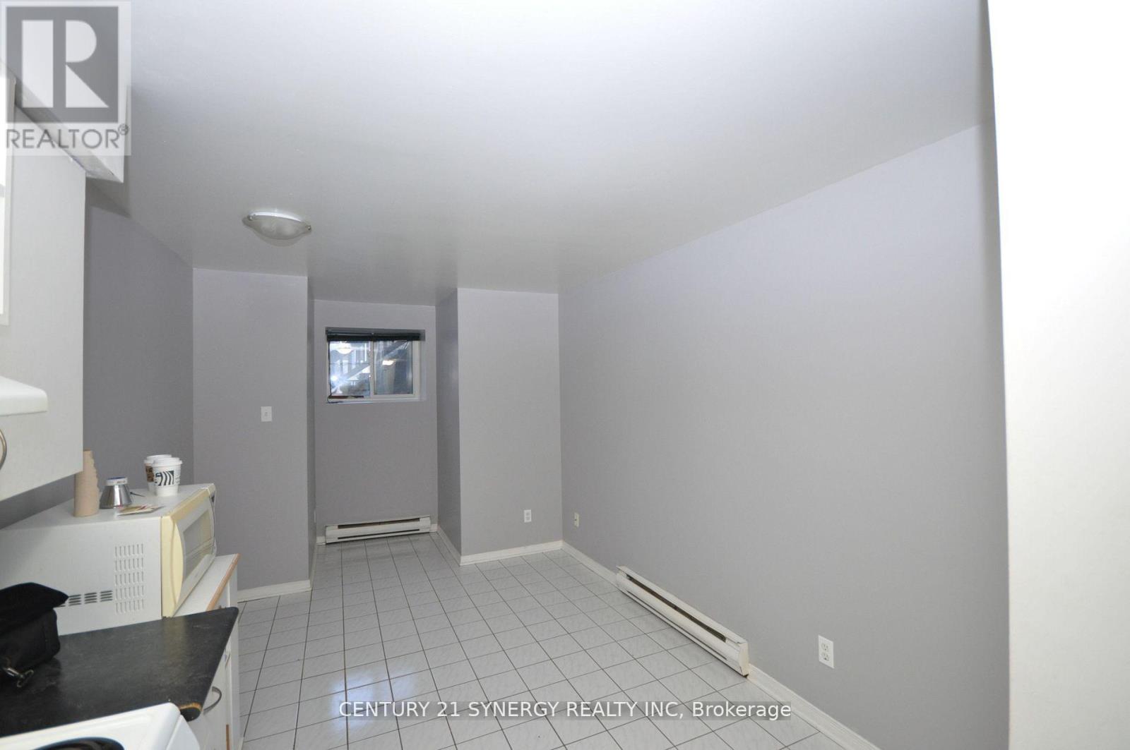 2 - 450 Maclaren Street, Ottawa, Ontario  K1R 5K6 - Photo 5 - X13055472