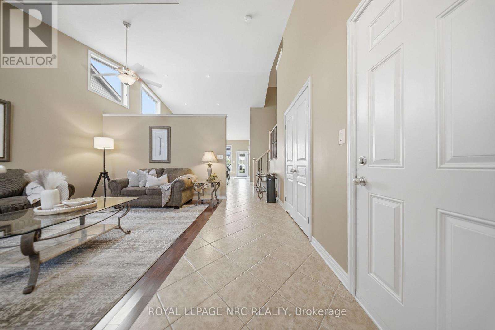 8684 Mcgarry Drive, Niagara Falls, Ontario  L2H 3N7 - Photo 13 - X13055442