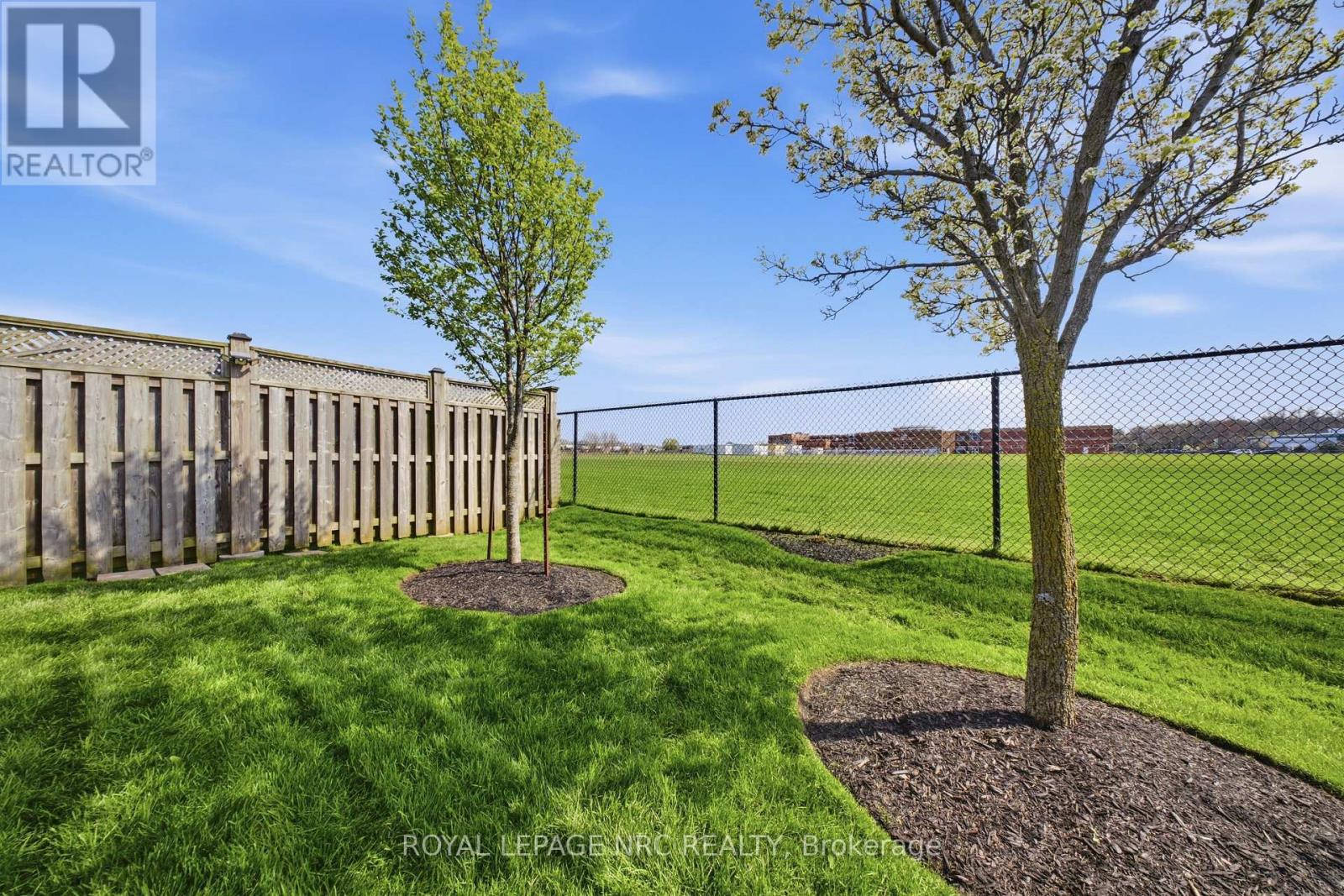 8684 Mcgarry Drive, Niagara Falls, Ontario  L2H 3N7 - Photo 43 - X13055442