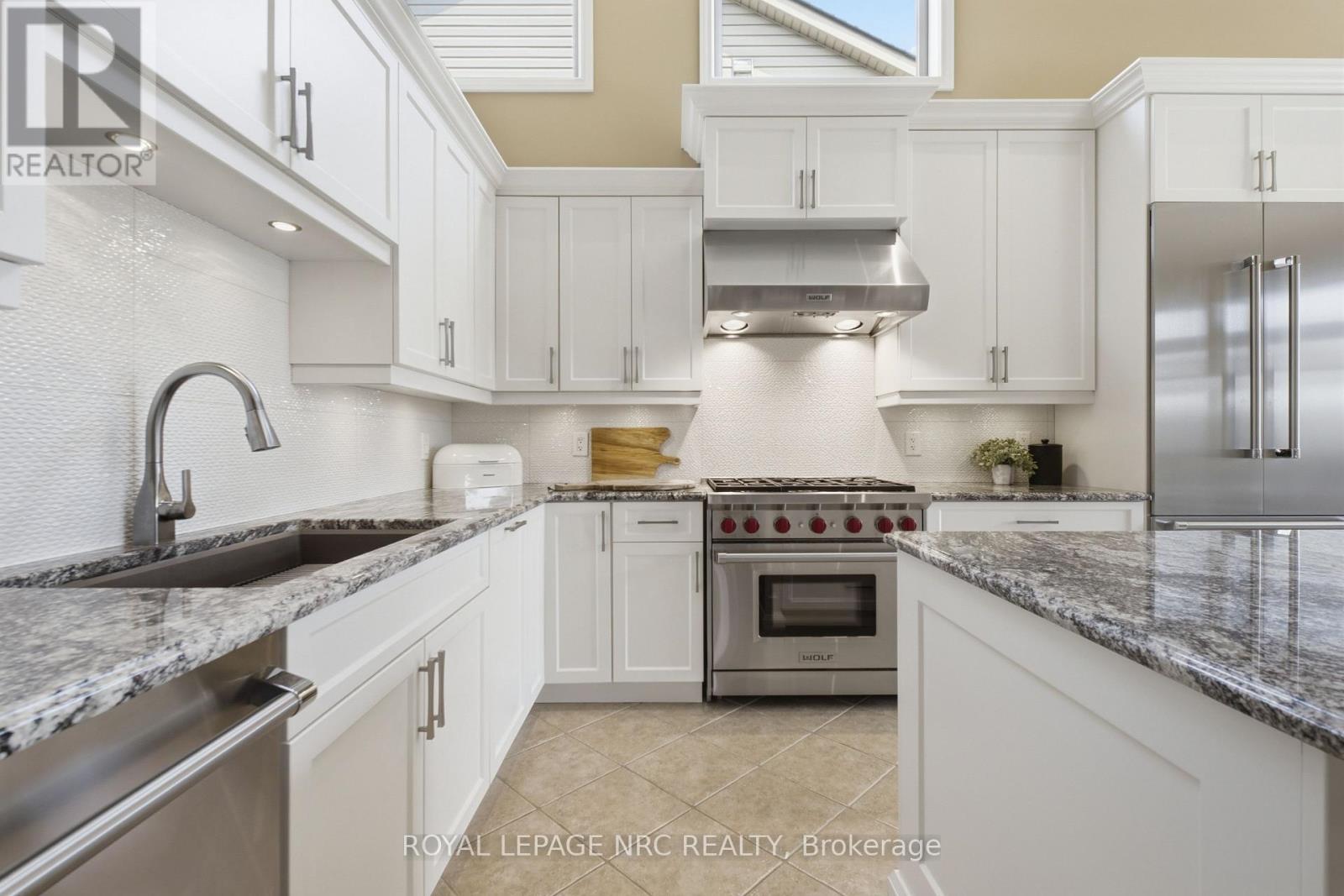 8684 Mcgarry Drive, Niagara Falls, Ontario  L2H 3N7 - Photo 5 - X13055442