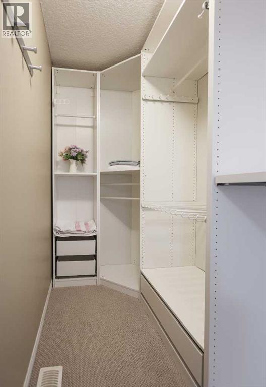 125 Silverado Range Cove Sw, Calgary, Alberta  T2X 0E1 - Photo 18 - A2304784