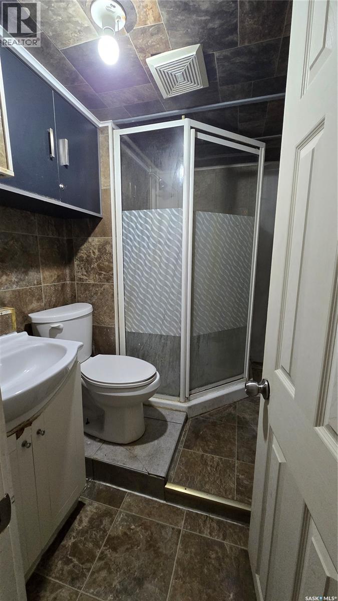 713 Prospect Avenue, Oxbow, Saskatchewan  S0C 2B0 - Photo 10 - SK029909