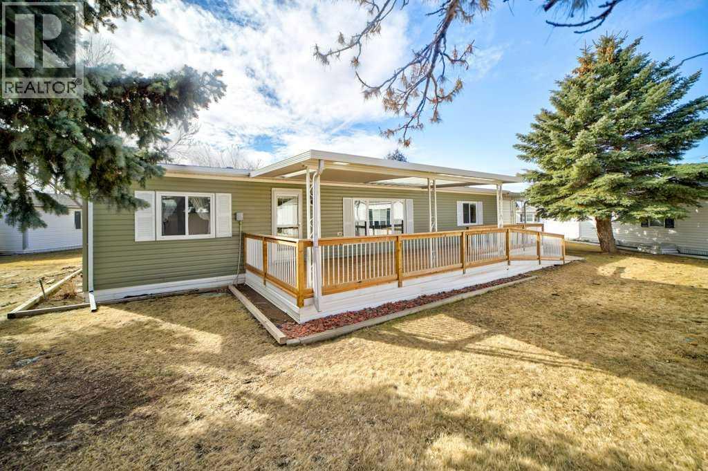 2945 31 Street S, Lethbridge, Alberta  T1K 6S9 - Photo 1 - A2291272