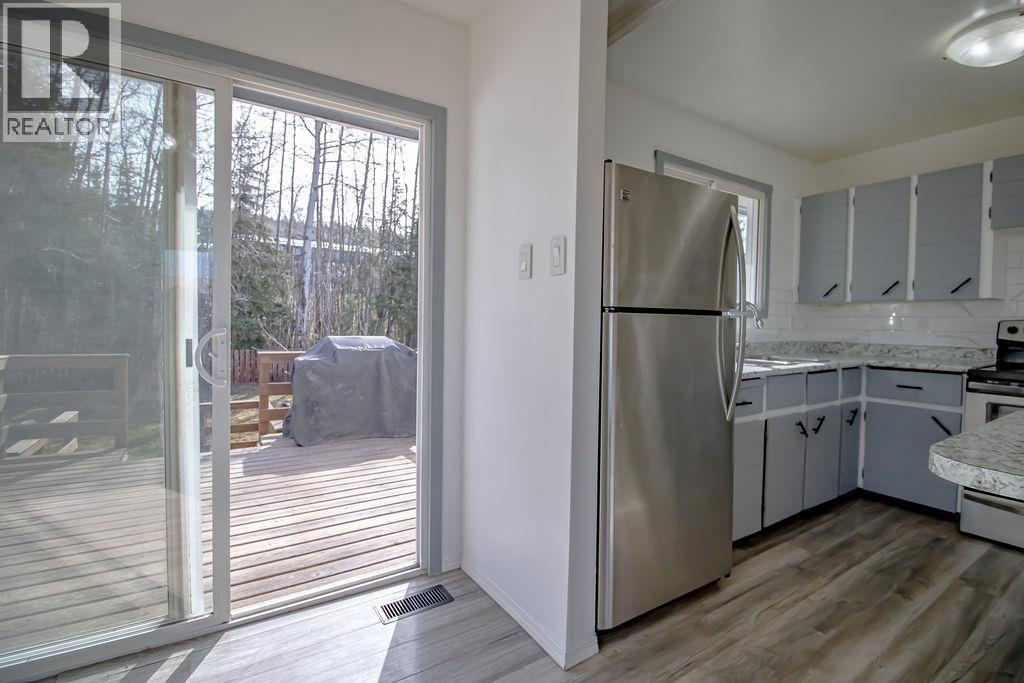 238 E 4th Avenue, Fort St. James, British Columbia  V0J 1P0 - Photo 11 - R3116868