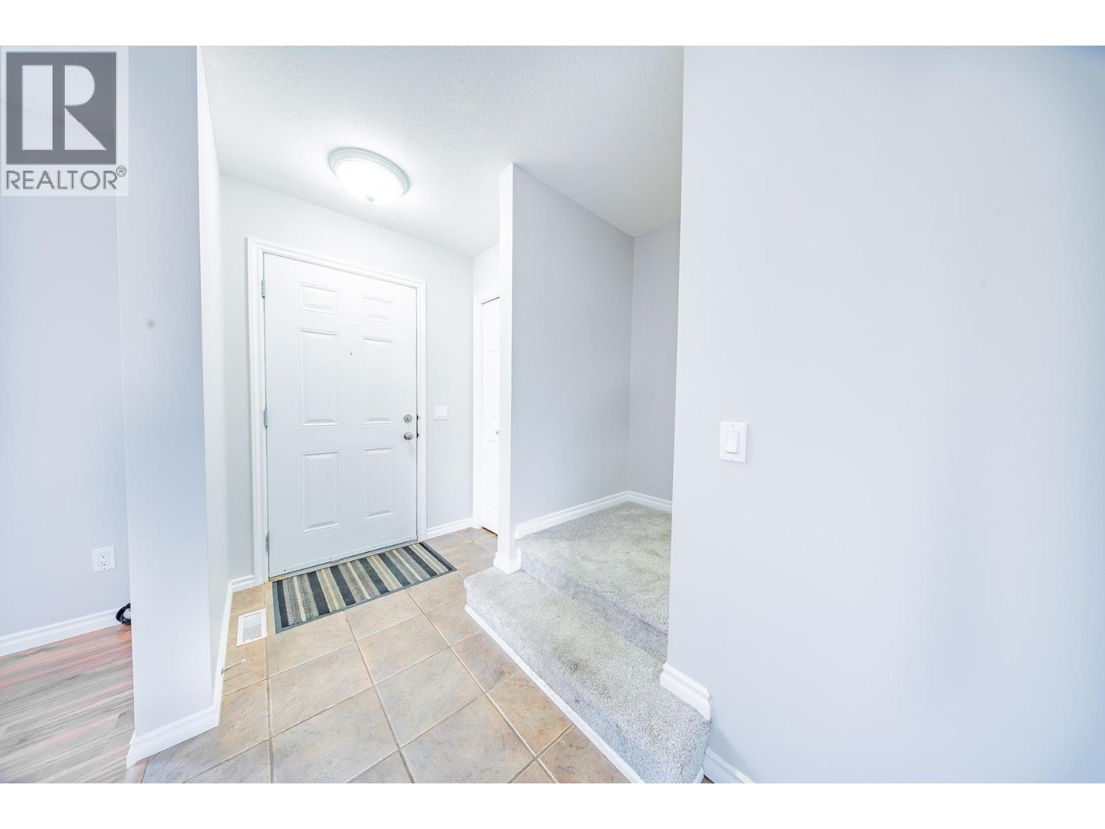 10209 103 Avenue, Fort St. John, British Columbia  V1J 2H7 - Photo 4 - R3116915