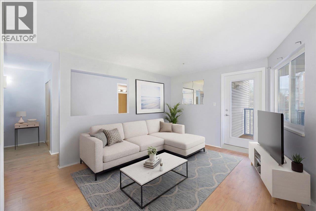 311 11595 FRASER STREET, Maple Ridge, British Columbia