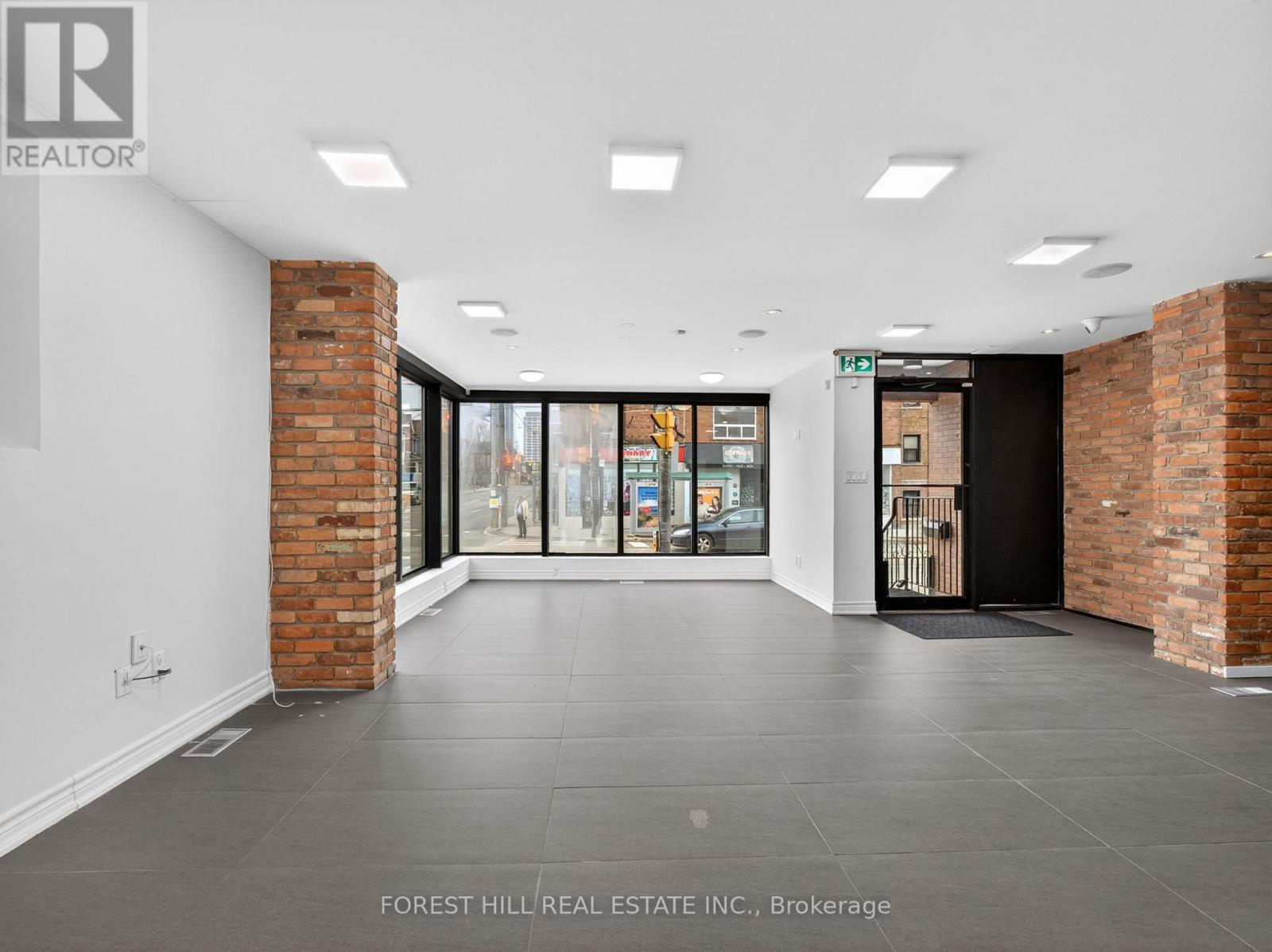 1111 College Street, Toronto, Ontario  M6H 1B4 - Photo 7 - C13055412