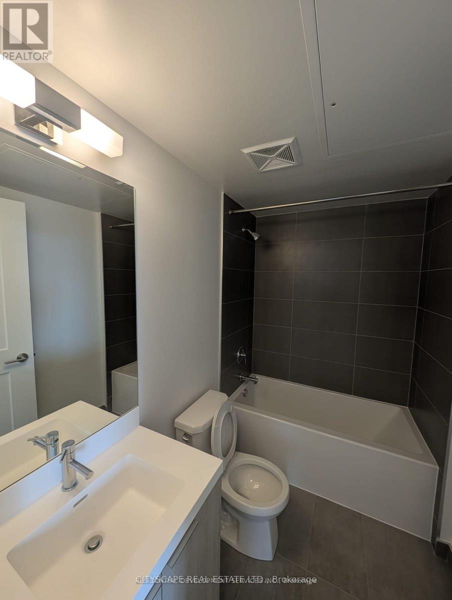 Lph - 25 - 28 Widmer Street, Toronto, Ontario  M5V 0T2 - Photo 16 - C13055456