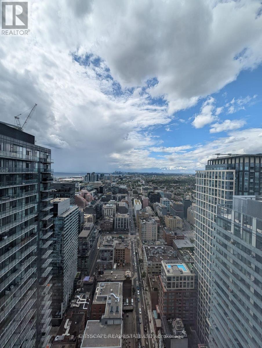 Lph - 25 - 28 Widmer Street, Toronto, Ontario  M5V 0T2 - Photo 19 - C13055456