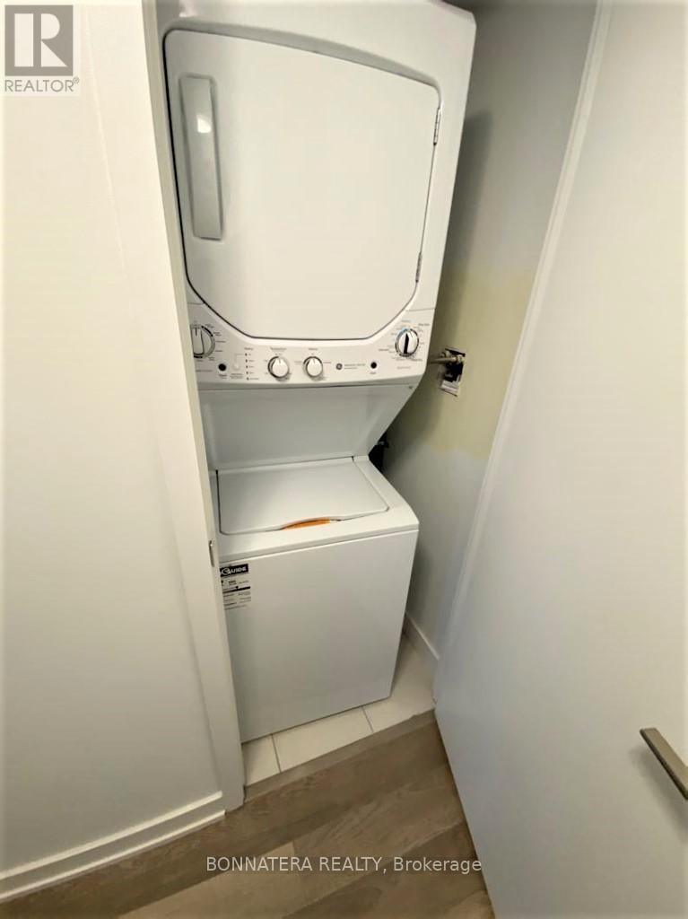 701 - 181 Huron Street, Toronto, Ontario  M5T 2B6 - Photo 13 - C13055482