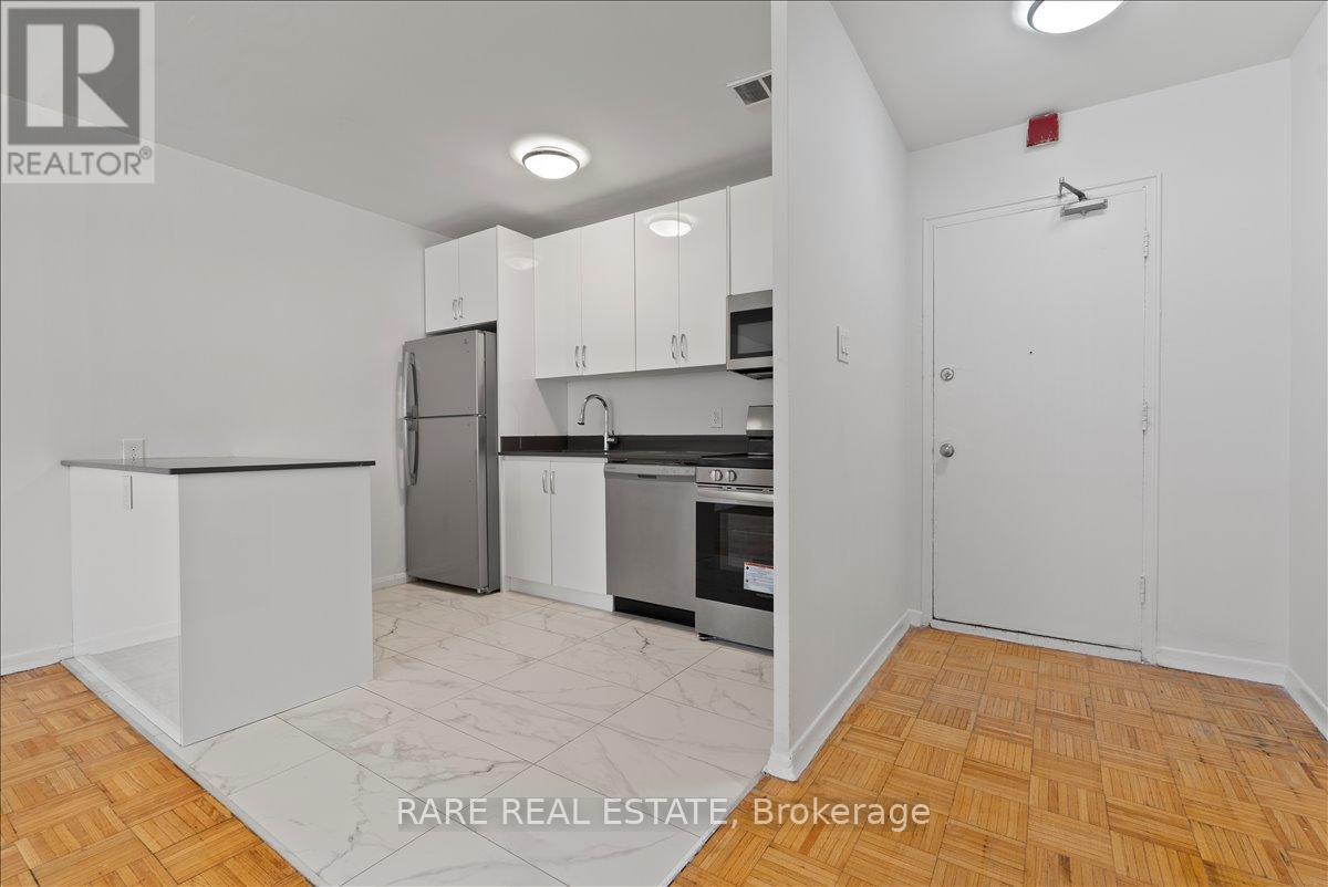 102 - 3111 Eglinton Avenue E, Toronto, Ontario  M1J 2G4 - Photo 3 - E13055430