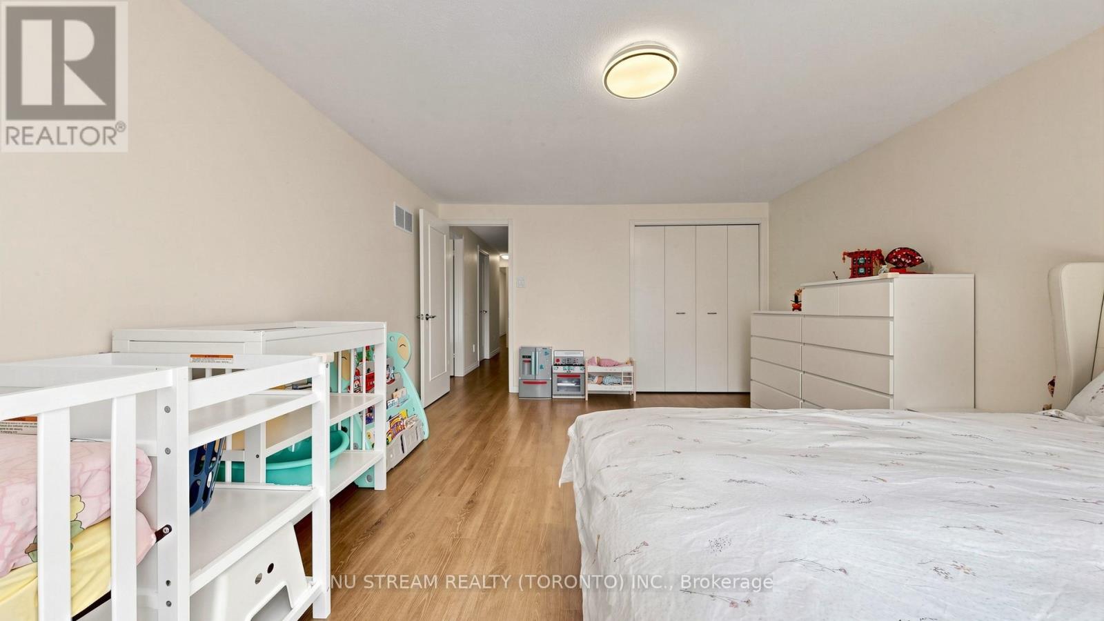 26 Alexmuir Boulevard, Toronto, Ontario  M1V 1H1 - Photo 27 - E13055480