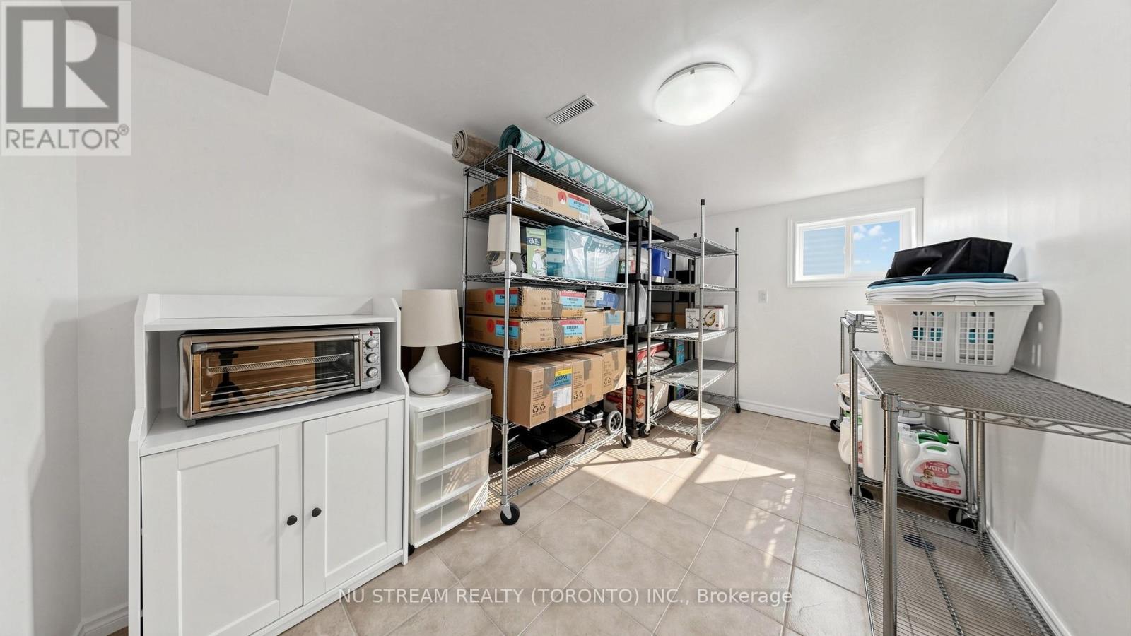 26 Alexmuir Boulevard, Toronto, Ontario  M1V 1H1 - Photo 37 - E13055480