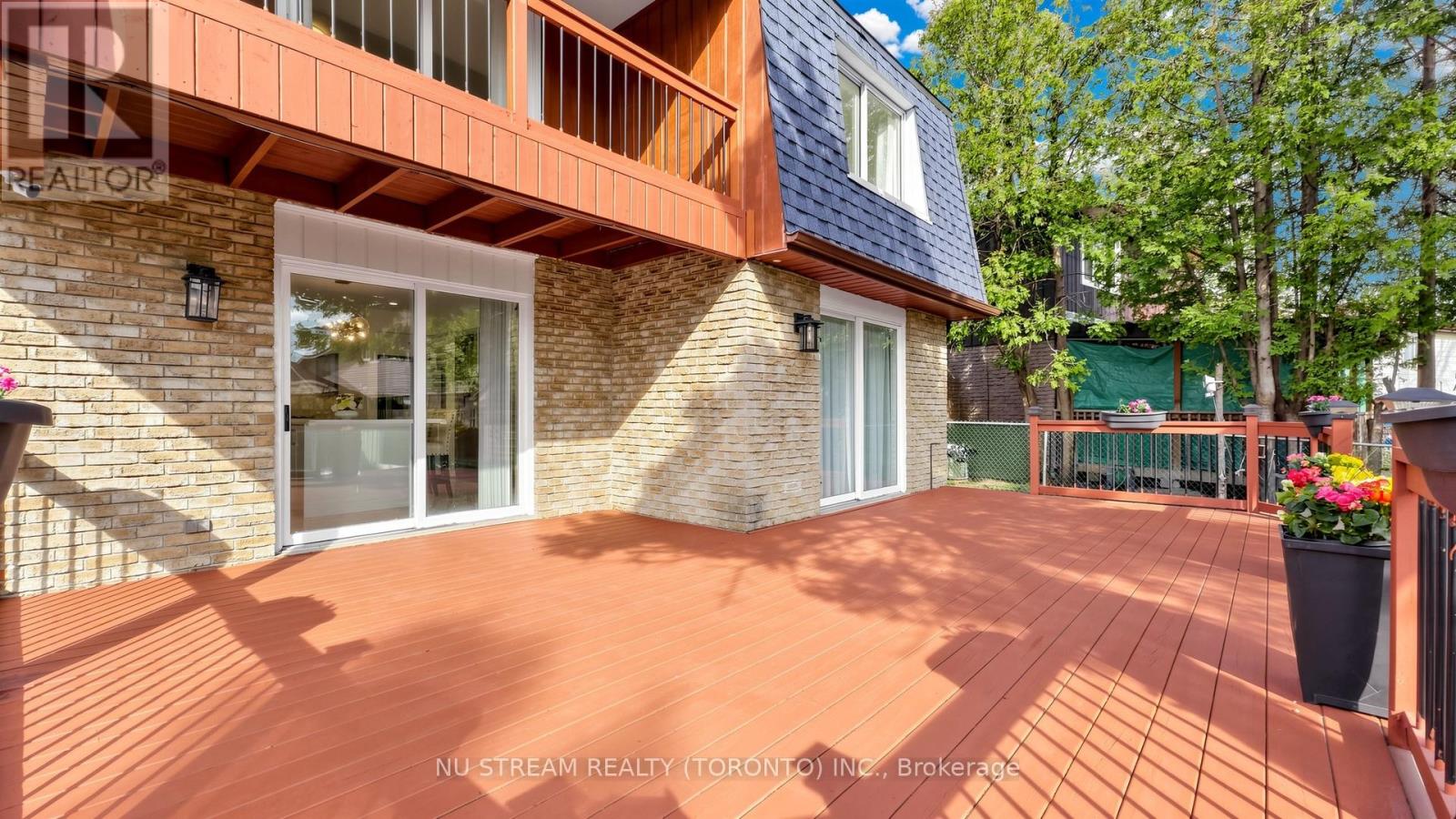 26 Alexmuir Boulevard, Toronto, Ontario  M1V 1H1 - Photo 45 - E13055480