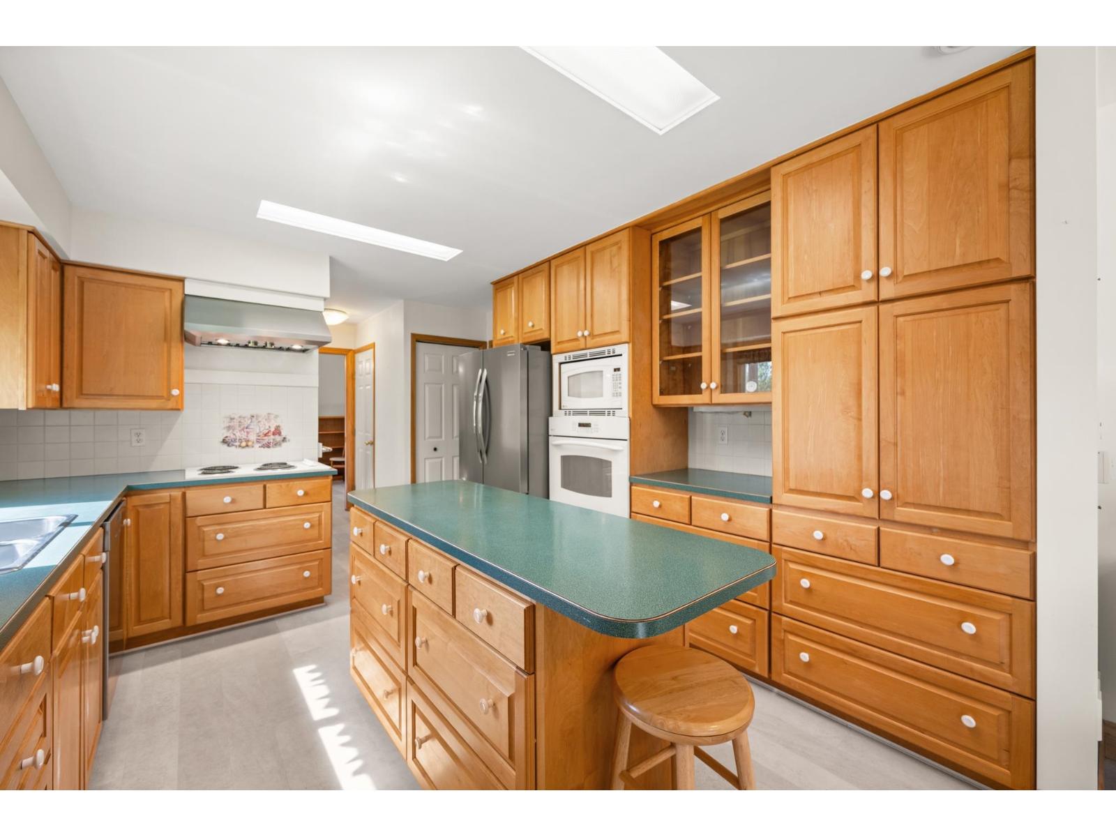 25474 60 Avenue, Langley, British Columbia  V4W 1H1 - Photo 12 - R3117095