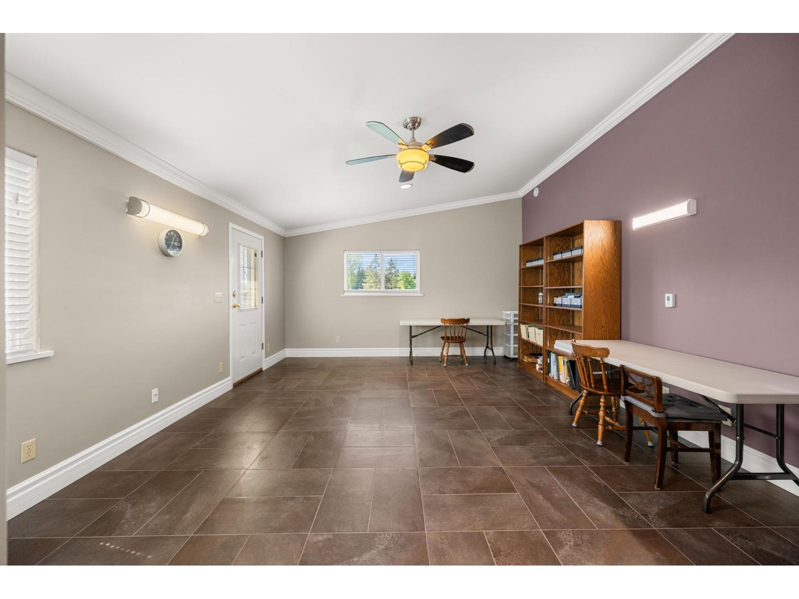 25474 60 Avenue, Langley, British Columbia  V4W 1H1 - Photo 26 - R3117095