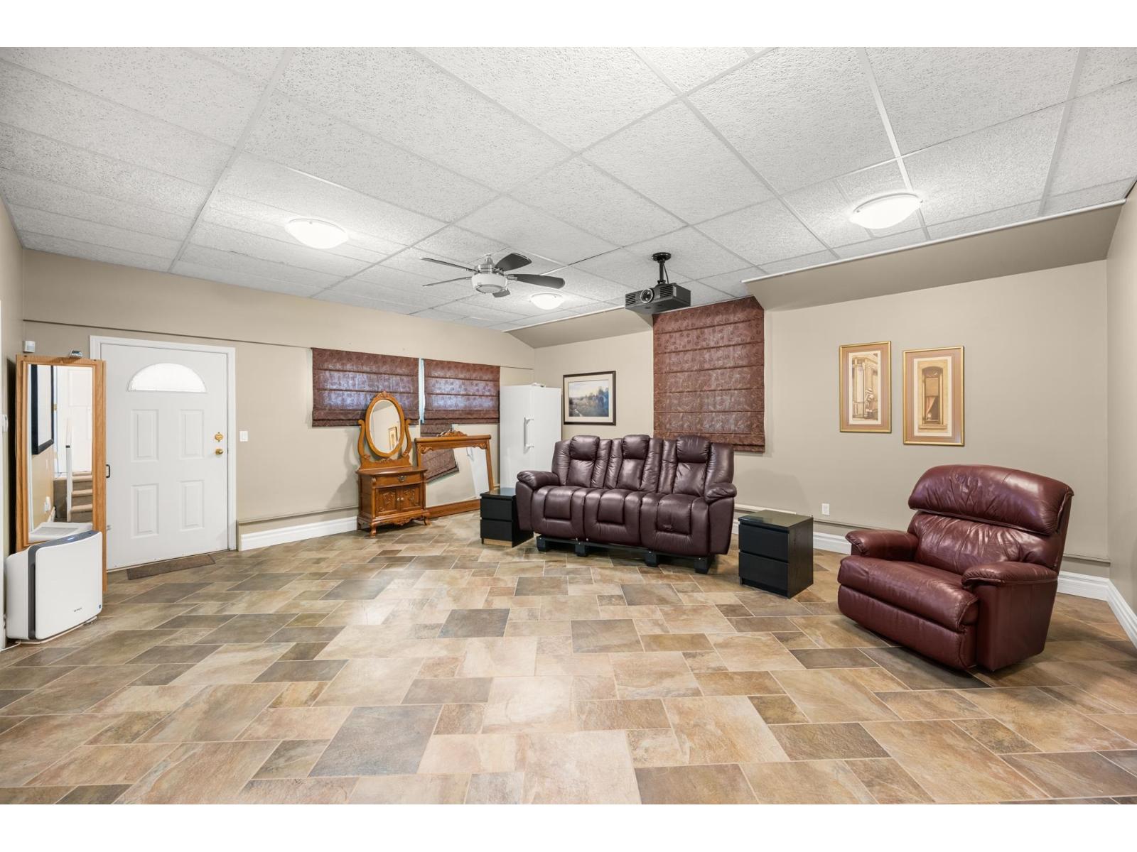 25474 60 Avenue, Langley, British Columbia  V4W 1H1 - Photo 29 - R3117095