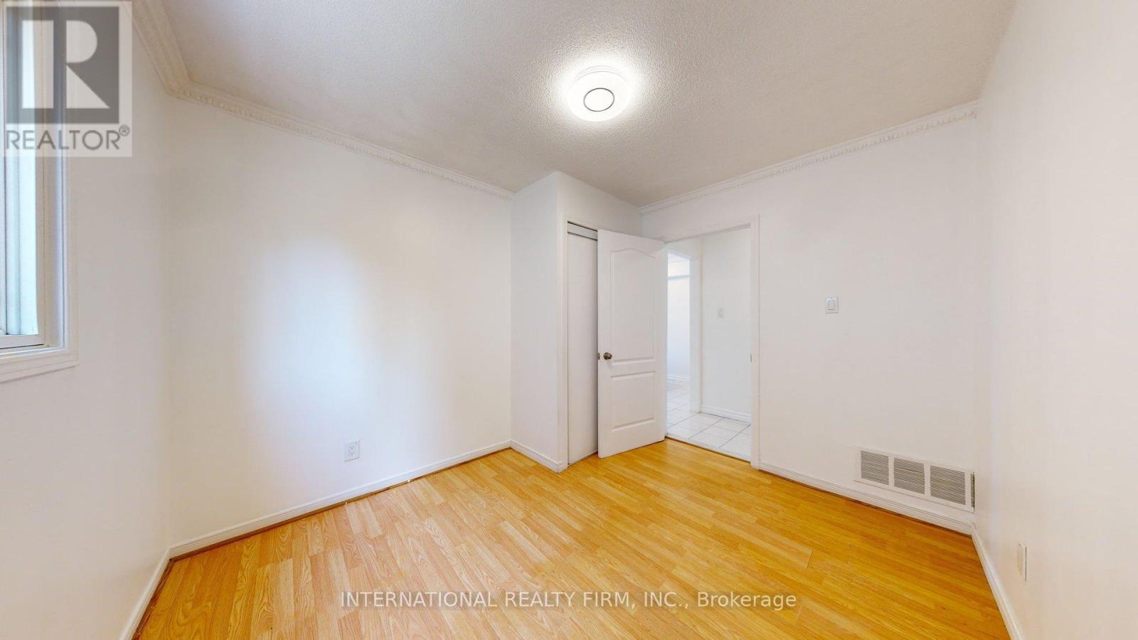 71 Olivewood Drive, Markham, Ontario  L3S 3E2 - Photo 12 - N13055474