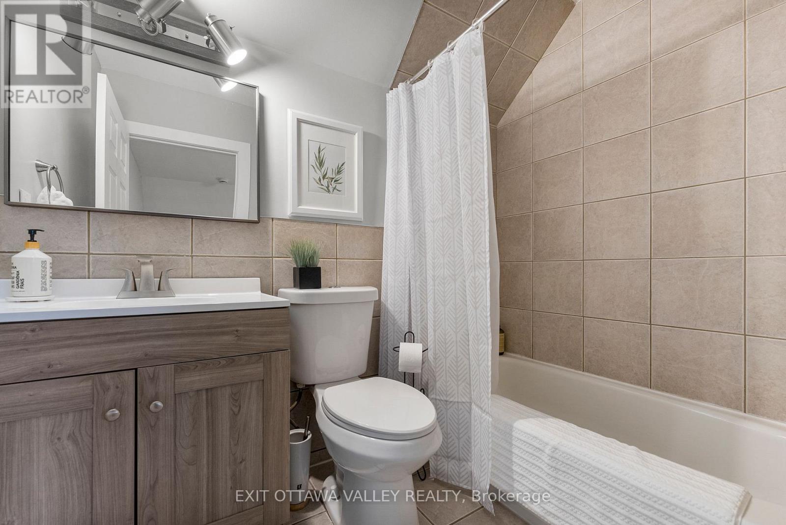 80 Hunter Street, Pembroke, Ontario  K8A 2N5 - Photo 16 - X12791486