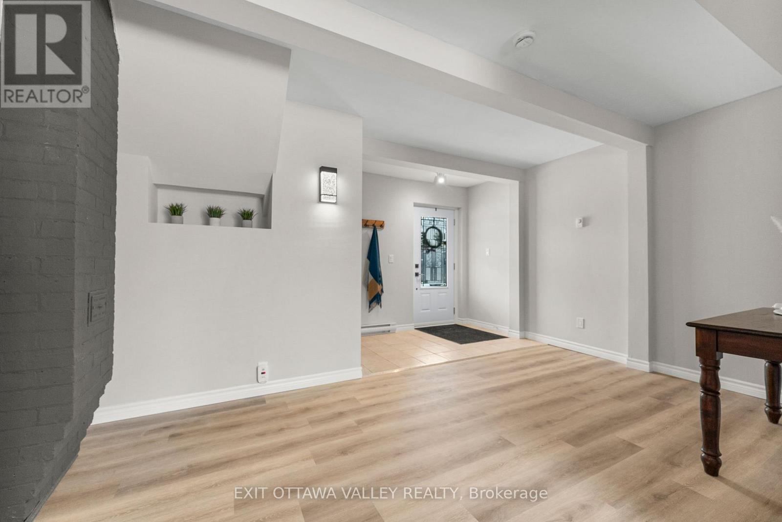 80 Hunter Street, Pembroke, Ontario  K8A 2N5 - Photo 4 - X12791486