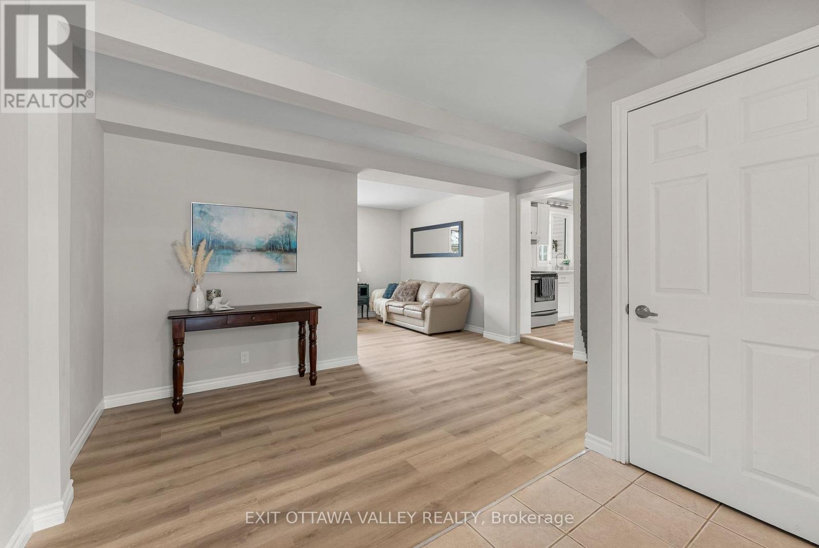 80 Hunter Street, Pembroke, Ontario  K8A 2N5 - Photo 9 - X12791486