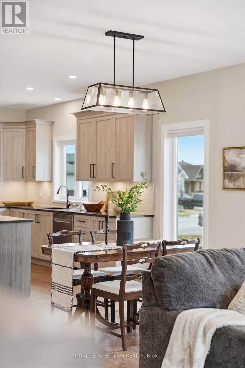 757 Meadowridge Circle, Ottawa, Ontario  K0A 1L0 - Photo 20 - X12952686