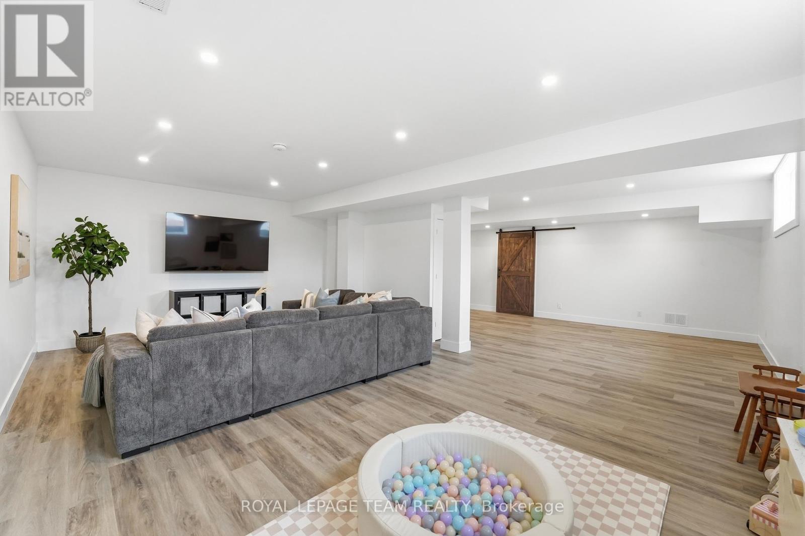 757 Meadowridge Circle, Ottawa, Ontario  K0A 1L0 - Photo 41 - X12952686