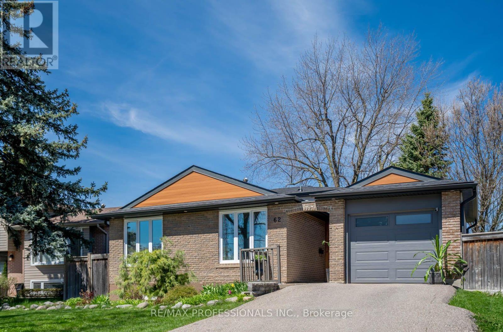 62 CALEDON CRESCENT, Brampton, Ontario