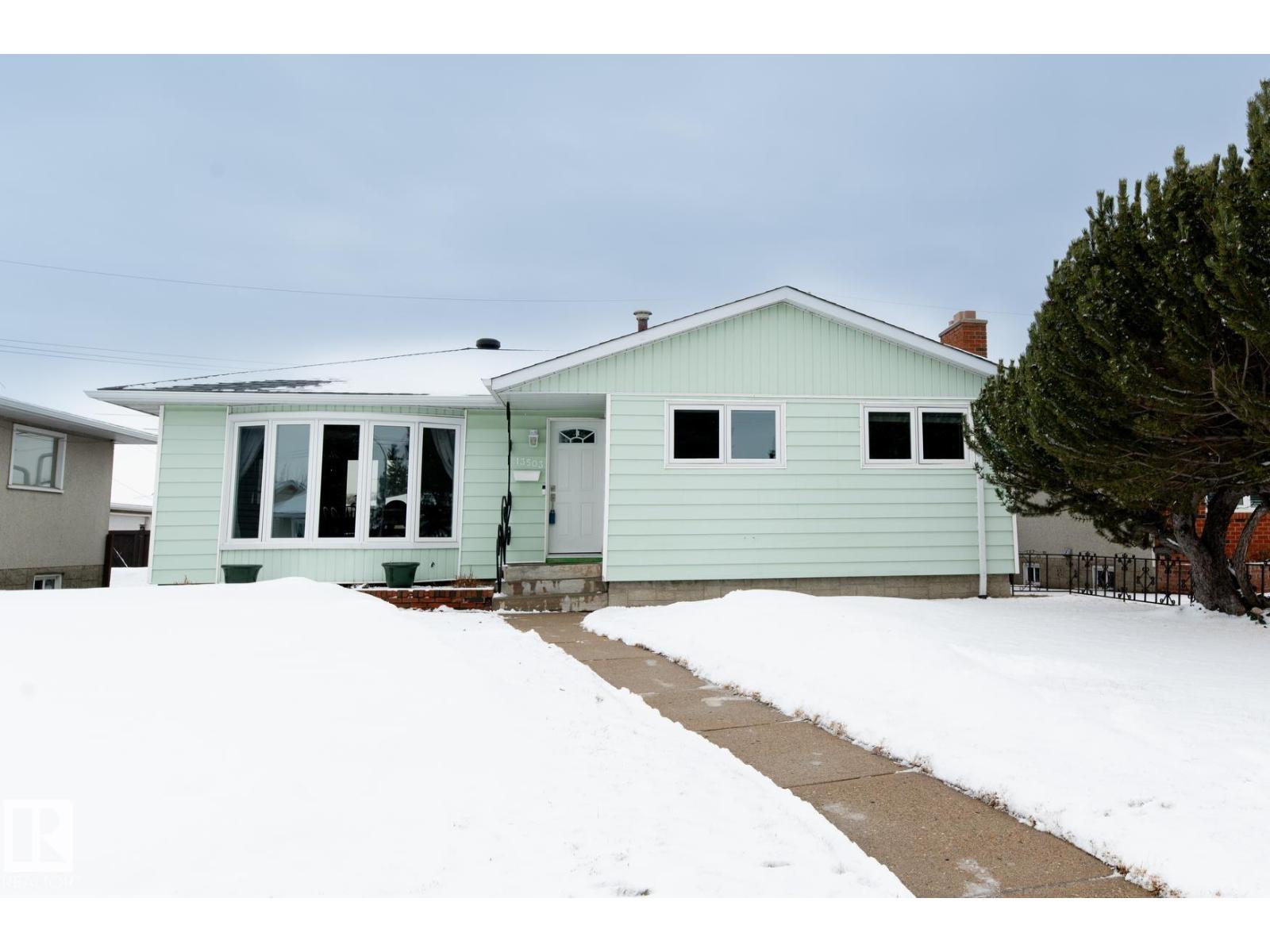 13503 111 ST NW, edmonton, Alberta