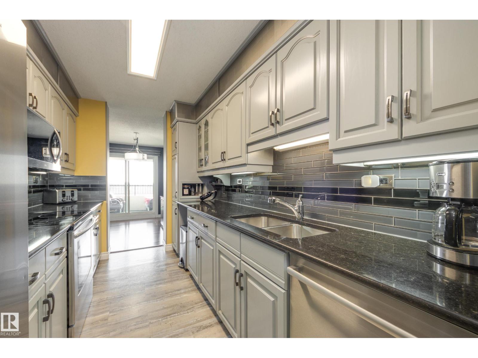 #1406 12303 Jasper Av Nw, Edmonton, Alberta  T5N 3K7 - Photo 6 - E4484559