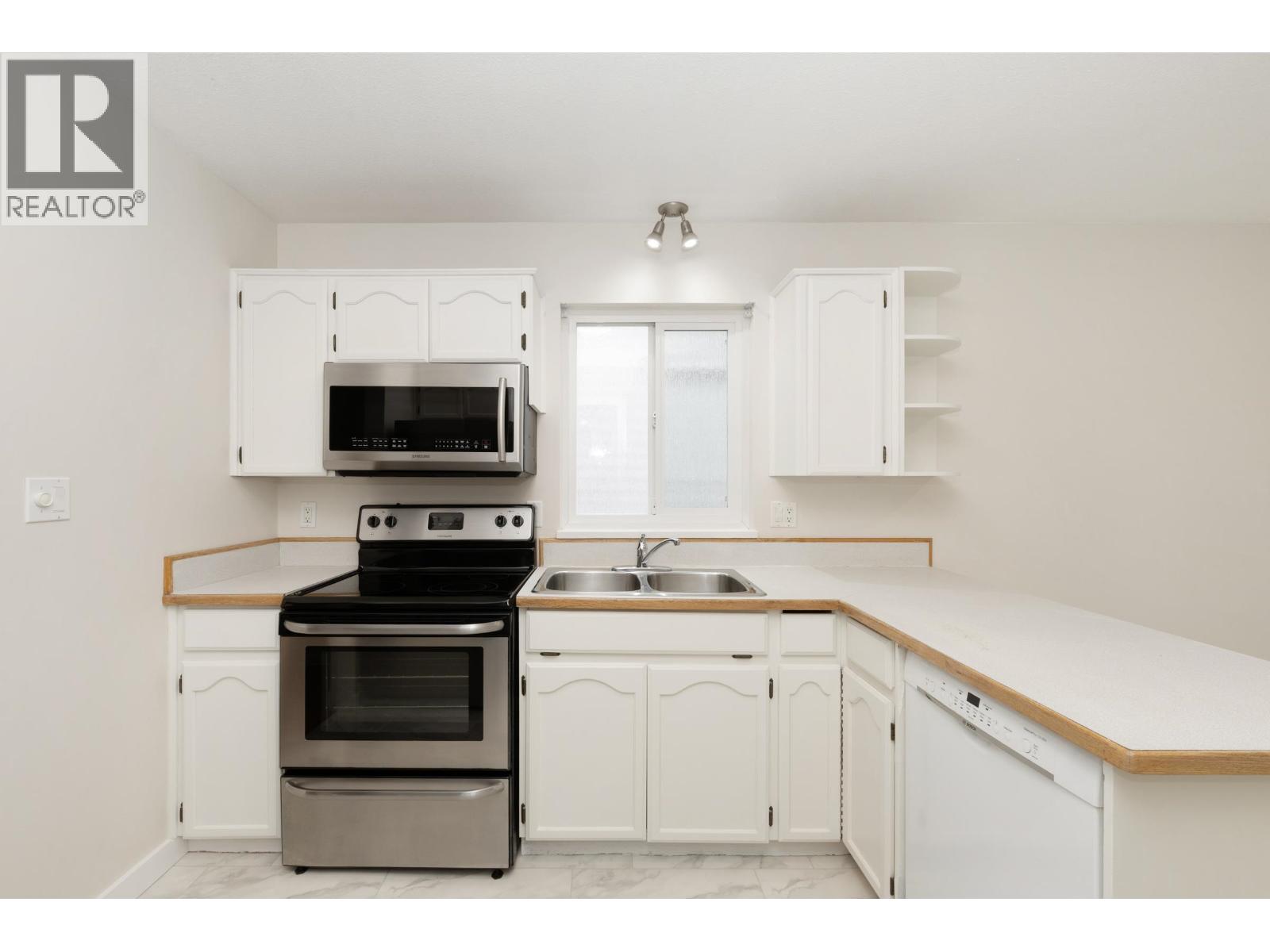 12533 223 Street, Maple Ridge, British Columbia  V2X 5Y8 - Photo 9 - R3100530