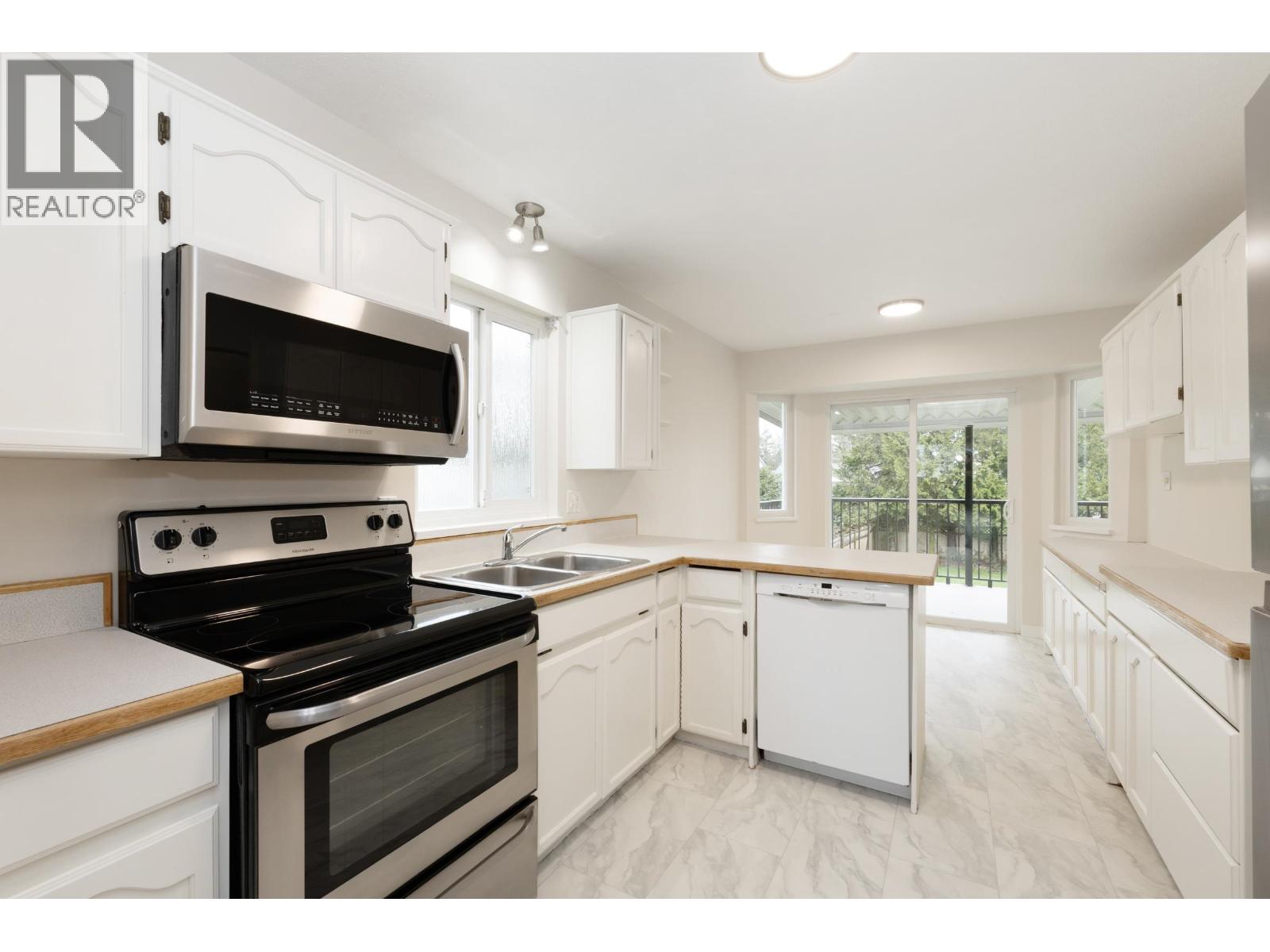 12533 223 Street, Maple Ridge, British Columbia  V2X 5Y8 - Photo 8 - R3100530