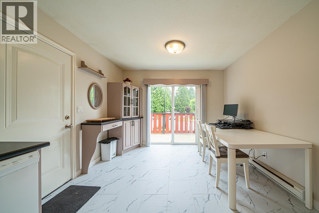 12208 Mctavish Place, Maple Ridge, British Columbia  V2X 8L8 - Photo 8 - R3116672