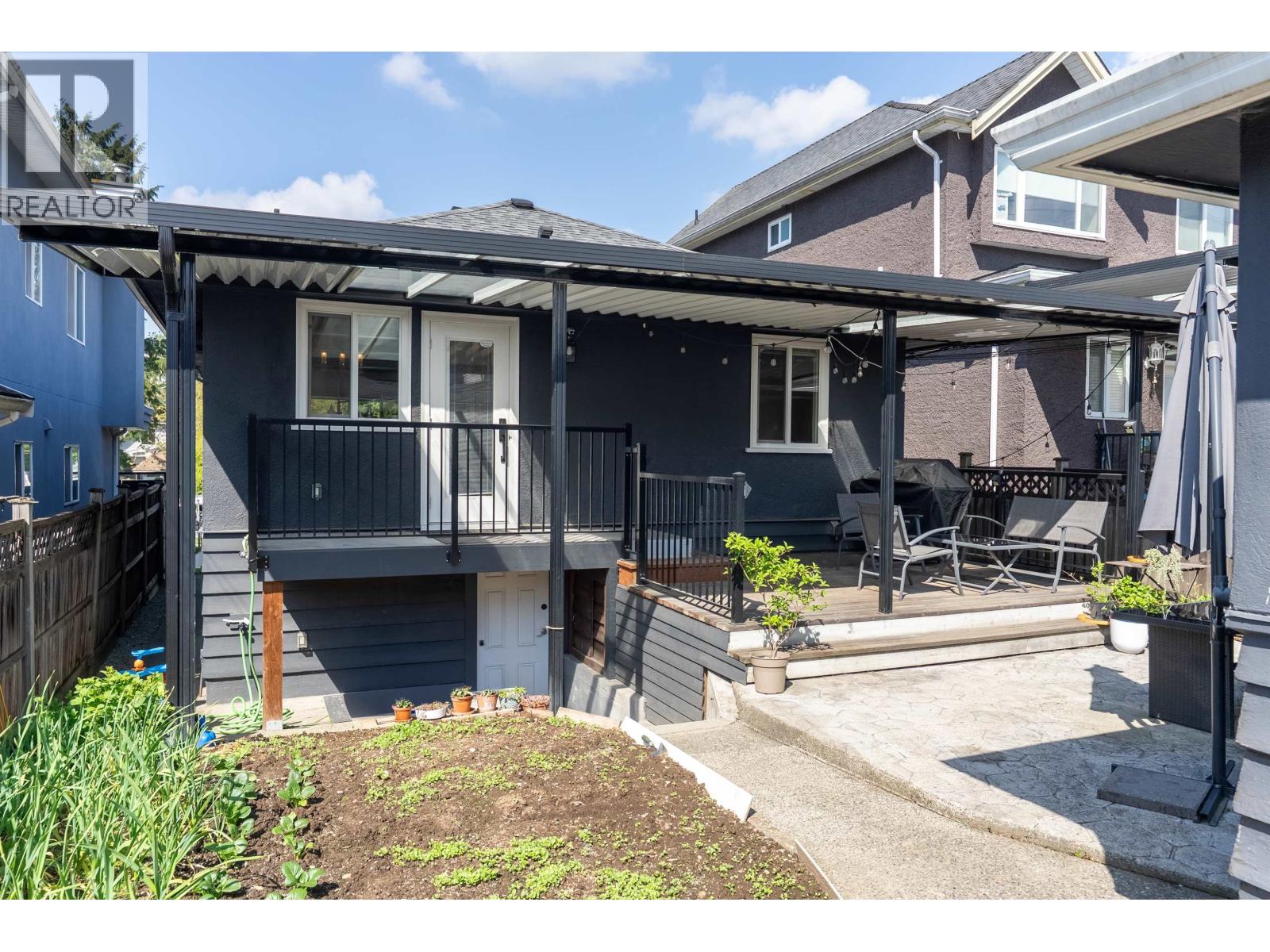 2576 E 27th Avenue, Vancouver, British Columbia  V5R 1N1 - Photo 28 - R3116832