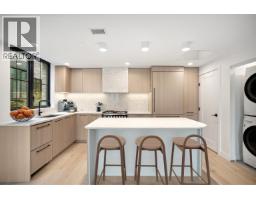 104 157 W KING EDWARD AVENUE, Vancouver, British Columbia