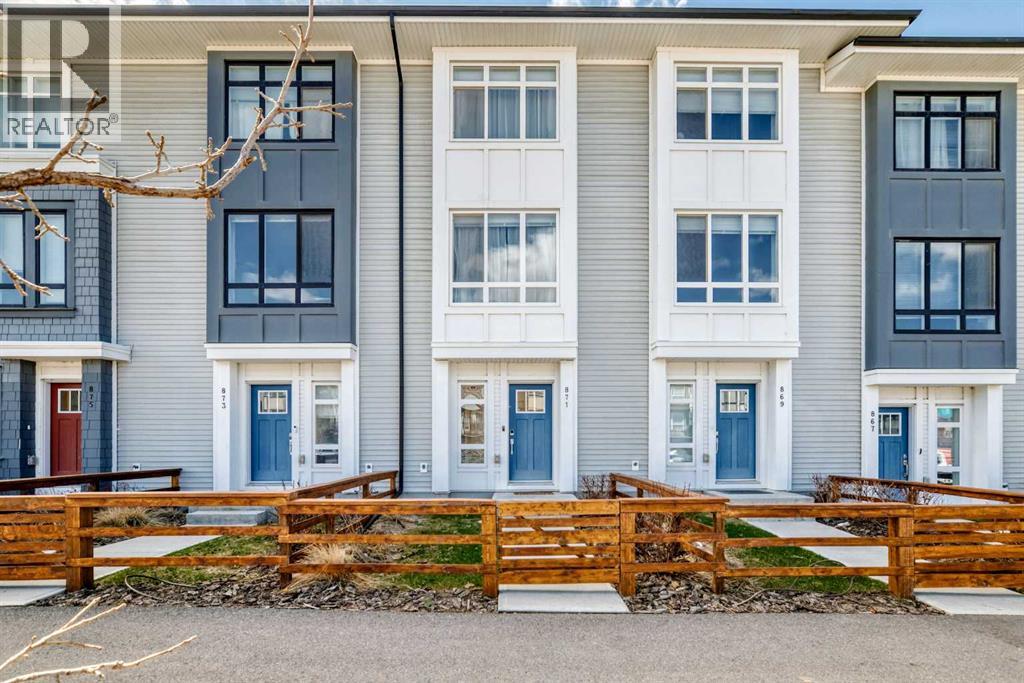 Property Listing: 871 Belmont Drive Sw, Calgary, Alberta