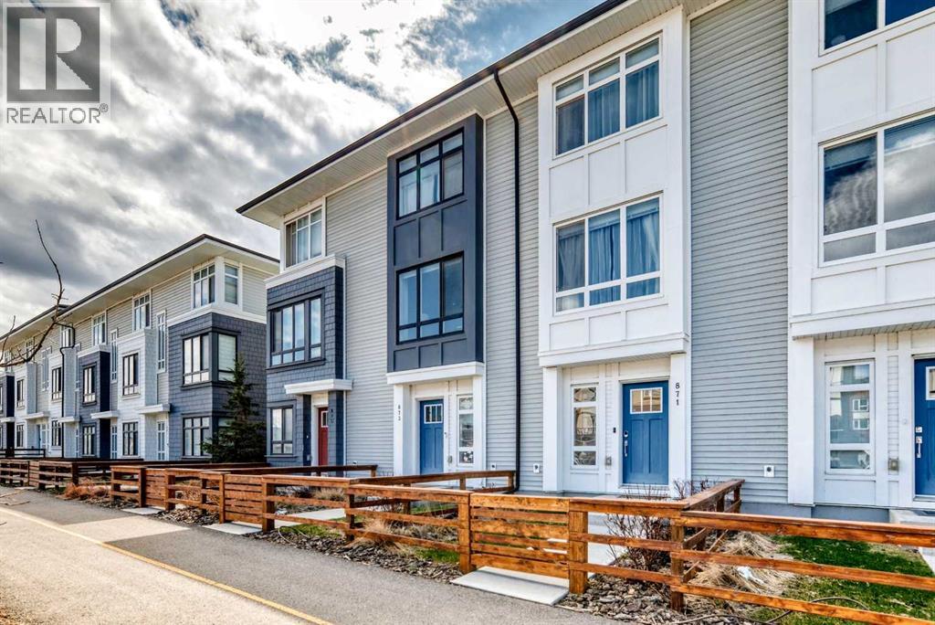 871 Belmont Drive Sw, Calgary, Alberta  T2X 4P2 - Photo 3 - A2306048