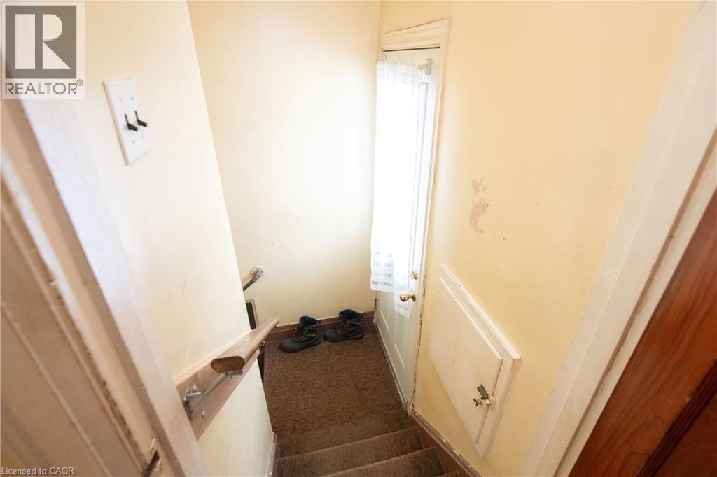 90 Osler Drive, Dundas, Ontario  L9H 4B5 - Photo 21 - 40811768