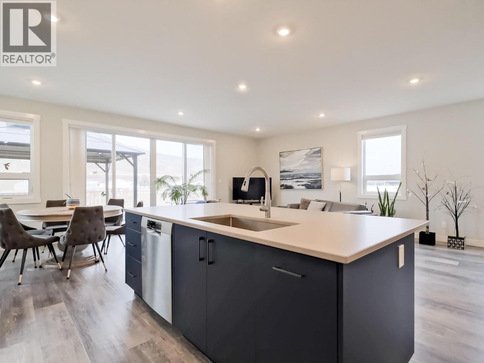 7016 Wren Drive, Osoyoos, British Columbia  V0H 1V5 - Photo 5 - 10378312